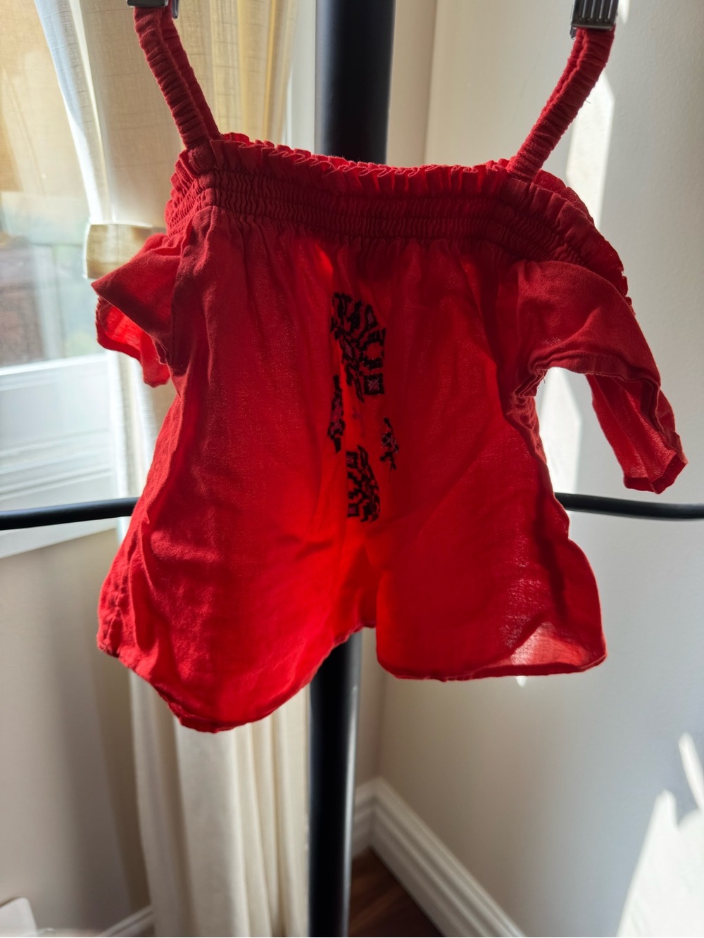 Old Navy Red Girls Off-Shoulder blouse size 3 embroidered